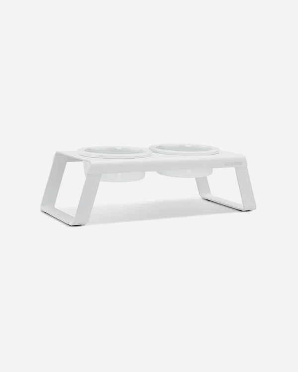 Dog bowls in a stand - Porcelain - Medium (White) - Desco from Miacara